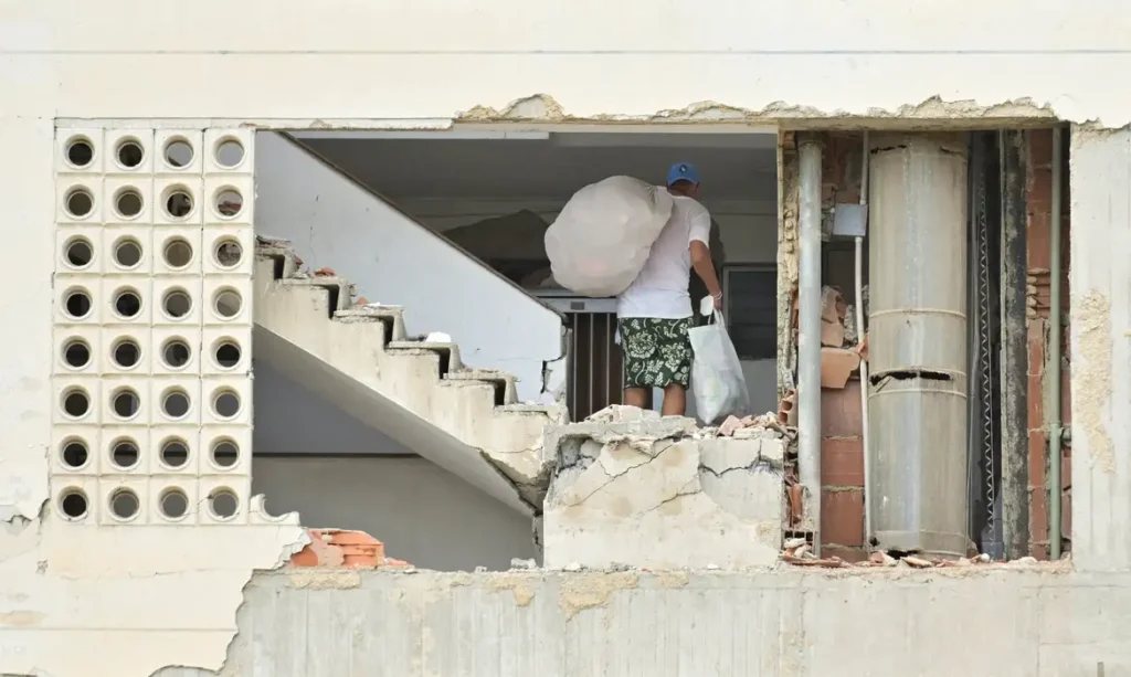 Terremotos na Venezuela elevam mortos para quase 1.500 em La Guaira TEREEMOTO VENE
