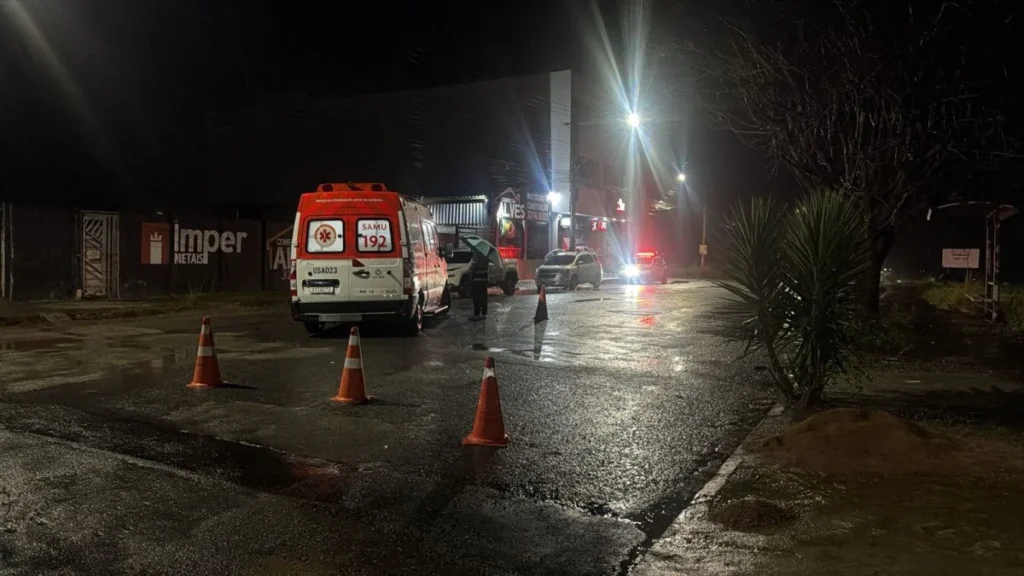 Atropelamento em Divinópolis mobiliza SAMU e deixa mulher em estado grave b84d033d-0dd6-4be5-a3ce-136a8d1fdab8-1200x675