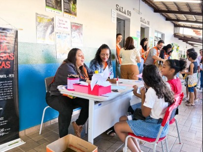 Mais uma Caravana Social: SUAS em ação é realizada pela Secretaria de Desenvolvimento Social em Nova Serrana foto hm
