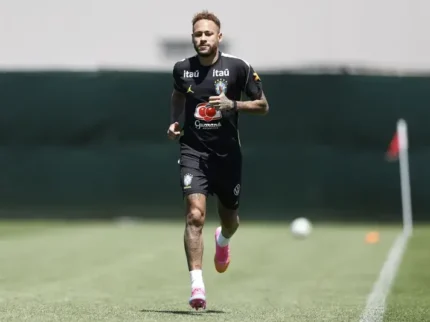 Neymar volta a treinar com a Seleção, mas ainda é dúvida para o próximo jogo da Copa; veja o que já se sabe treino-selecao-brasileira-masculino-16062026