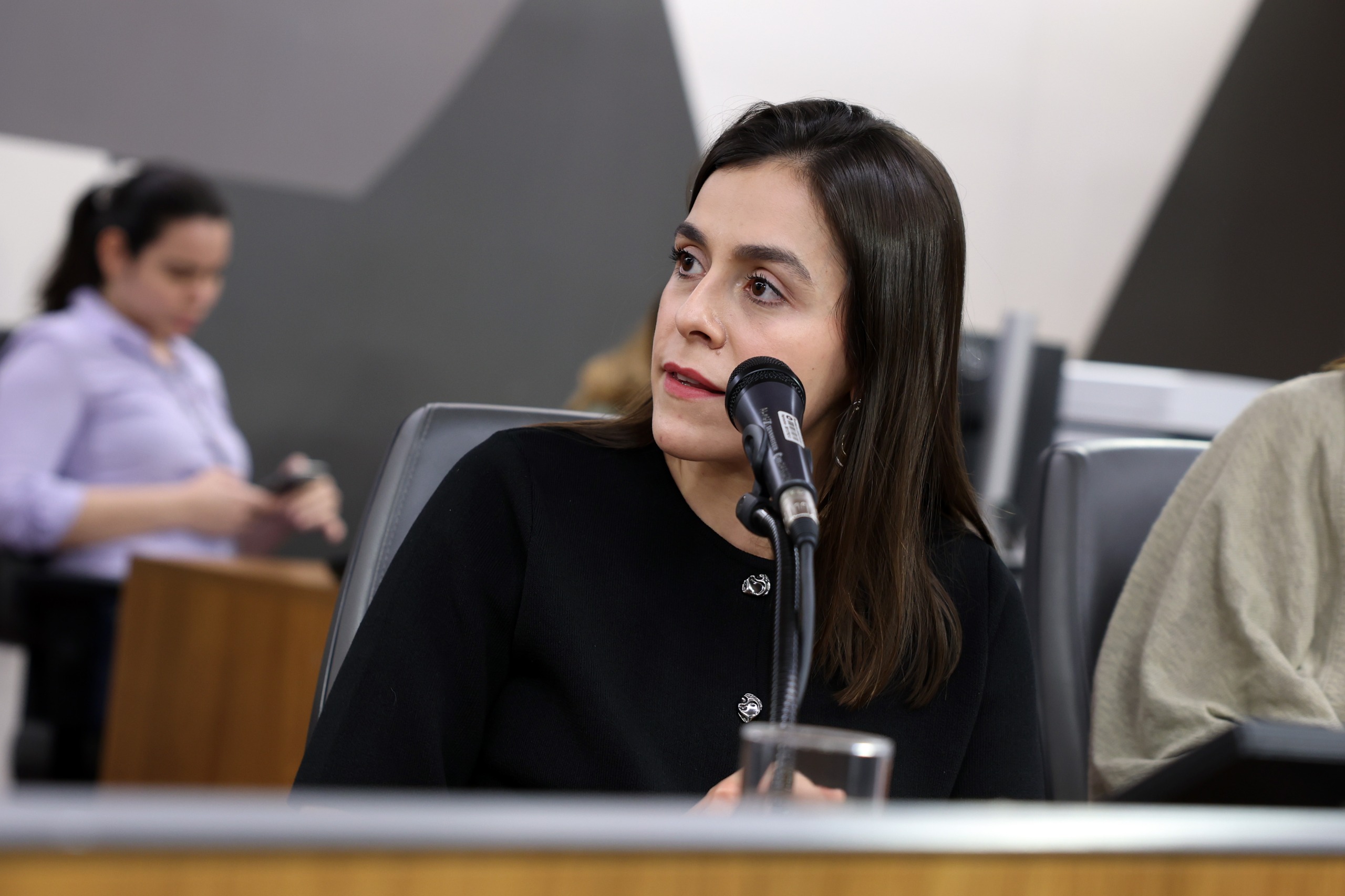 Deputada Lohanna protocola Notícia de Fato no MP sobre possíveis irregularidades na gestão do patrimônio cultural do Palácio das Mangabeiras