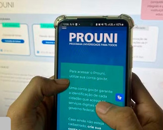 Ministério da Educação divulga edital do Prouni 2026 com inscrições a partir de terça-feira (7)