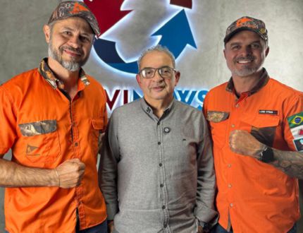 Legendários celebram data oficial em Divinópolis com evento para famílias e ações sociais; movimento já reúne mais de 500 homens na cidade