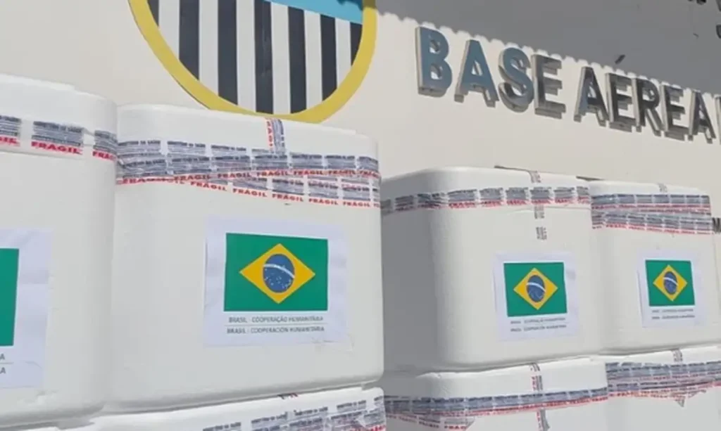 Brasil reforça ajuda humanitária com 690 mil vacinas à Venezuela vacinas_para_venezuela