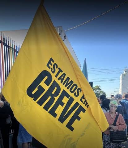 Servidores têm até hoje para regularizar faltas da greve e evitar prejuízos em Divinópolis