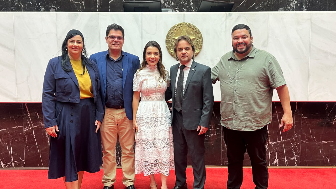 Escolas católicas são homenageadas em sessão solene na Assembleia Legislativa de Minas Gerais
