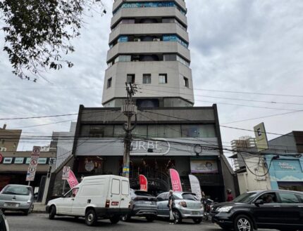 Idoso sofre crise convulsiva em consultório e morre após parada cardíaca em Divinópolis