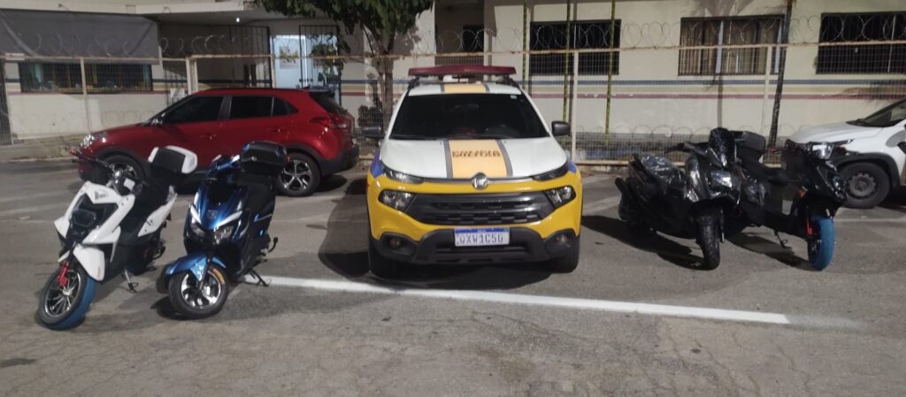 Quatro motos elétricas são apreendidas sem nota fiscal na BR-494, em Divinópolis WhatsApp Image 2026-08-26 at 20.54.36