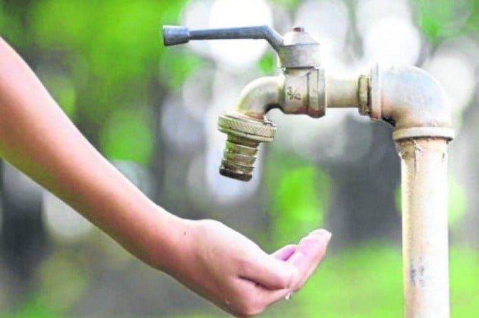 Cadê a água? Moradores de vários bairros de Divinópolis reclamam de torneiras secas neste fim de semana