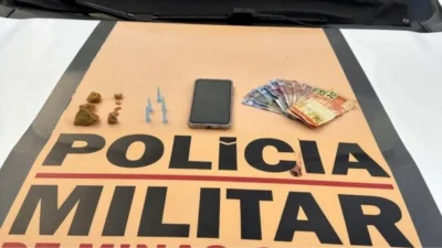 Mulher trans é presa com crack, cocaína e dinheiro na Estrada de Cajuru, em Divinópolis