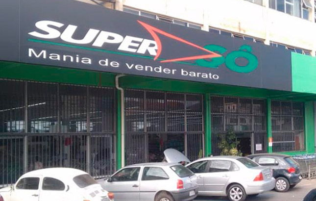 Supermercado de Formiga é multado em R$ 423 mil por divergência entre preço da gôndola e do caixa