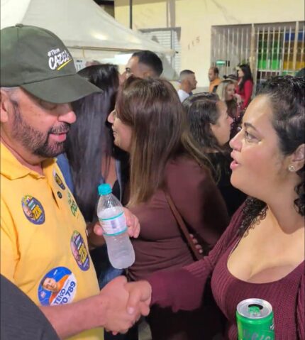 Fabiano Cazeca participa do tradicional Reinado de Nossa Senhora do Rosário, em Camacho