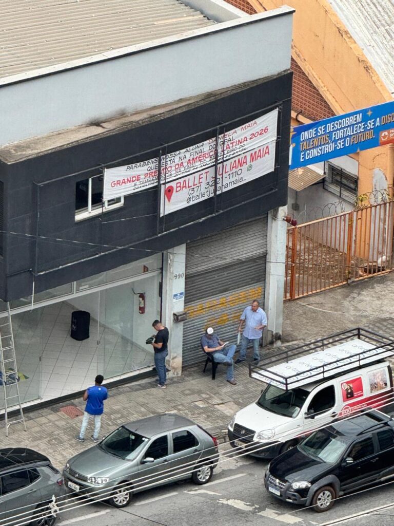 Deputado Eduardo Azevedo inaugura comitê em Divinópolis com presenças de Cleitinho e Domingos nesta terça-feira(8) WhatsApp Image 2026-09-08 at 11.12.30