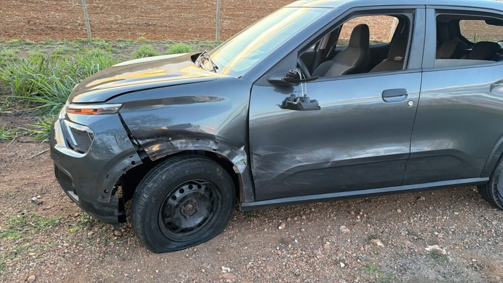 Ultrapassagem em contramão termina com colisão frontal na BR-352 em Pitangui WhatsApp Image 2026-09-14 at 08.43.45 (1)