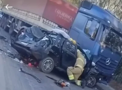 Acidente entre carreta e veículo com trailer deixa morto e interdita BR-354 em Iguatama c4c41001-30ad-40a1-965a-5fb1b9f6de30-874x1024
