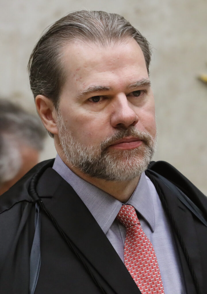 Toffoli se declara suspeito e também fica fora de julgamento sobre Moraes e Banco Master dias toffoli