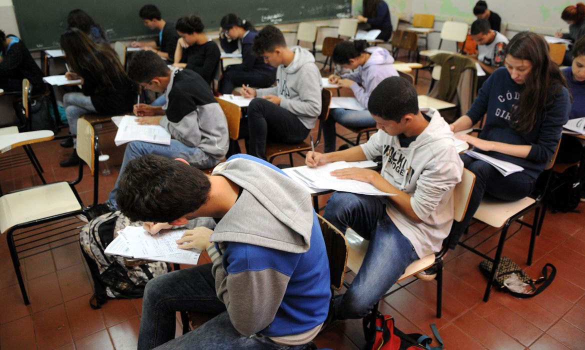 Rede Enem lança programação do Esquenta Aulões para mais de 5 milhões de inscritos no Enem 2026