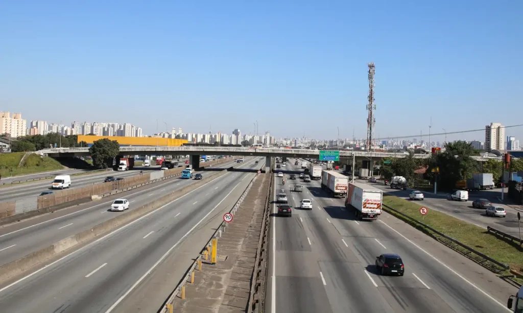 Segurança no trânsito seminário internacional destaca investimentos em rodovias para reduzir acidentes no Brasil img_9992