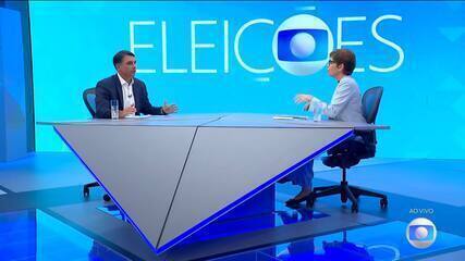 Flávio Bolsonaro é pressionado sobre controle de armas e deixa perguntas sem respostas durante entrevista à Globo