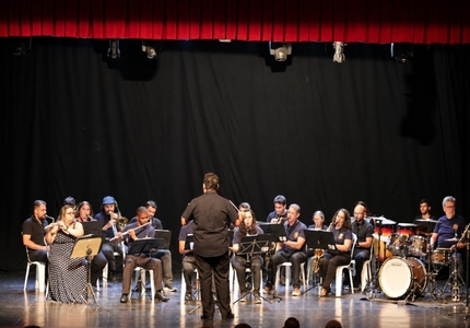 Escola Municipal de Música Maestro Ivan Silva em Divinópolis é destaque no encerramento do 1º Festival de Primavera