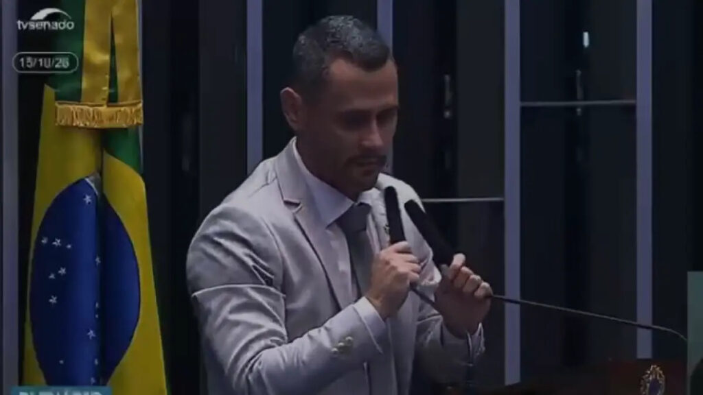 Cleitinho passa mal após discurso no Senado, tem pico de pressão e recebe alta após exames cardíacos Cleitinho-2
