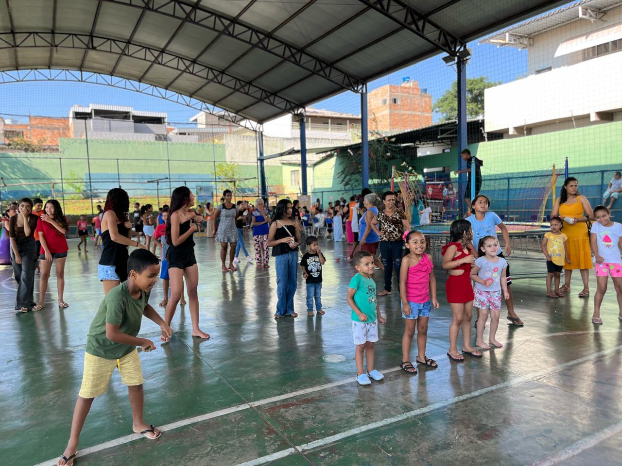 Caravana Social encerra ações de 2026 com atendimento no bairro São Geraldo em Nova Serrana