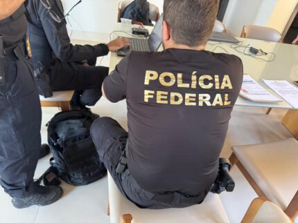 Polícia Federal investiga suspeita de comércio de material de abuso sexual infantil e uso de contas para ocultar identidade em Minas Gerais