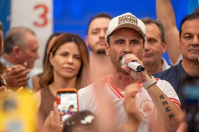 Cleitinho Azevedo: do sacolão ao Governo de Minas, a trajetória do político de Divinópolis